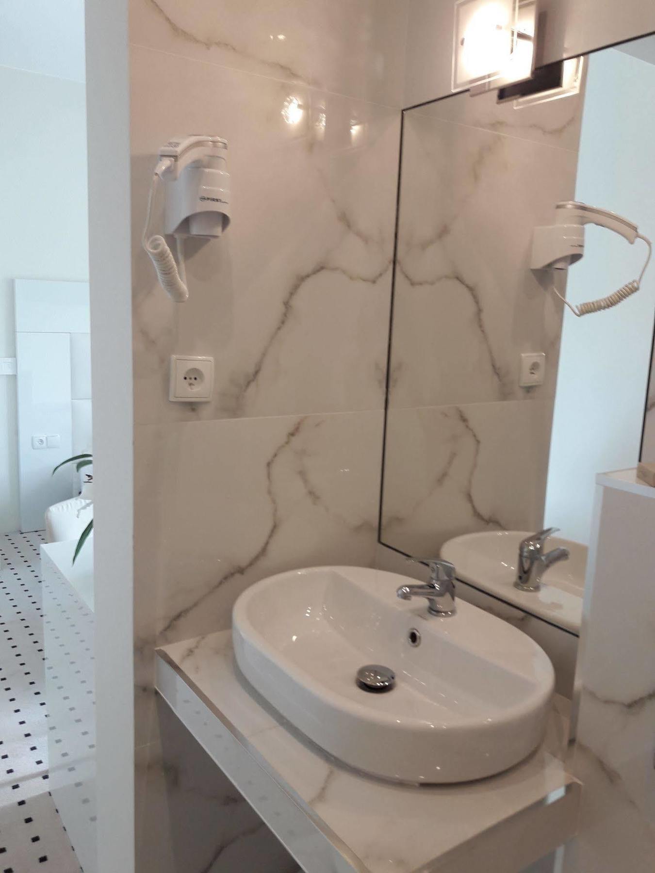 Apartamenty M&M Mikołajki Luaran gambar